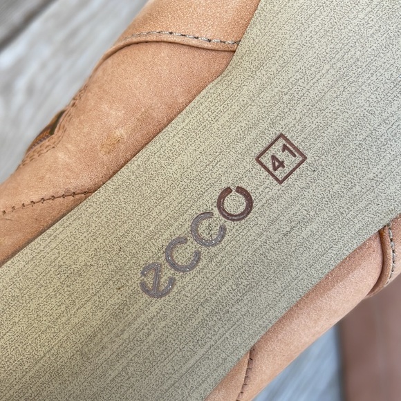 ECCO Tall Camel Colored Boots Size 41 - Picture 9 of 12